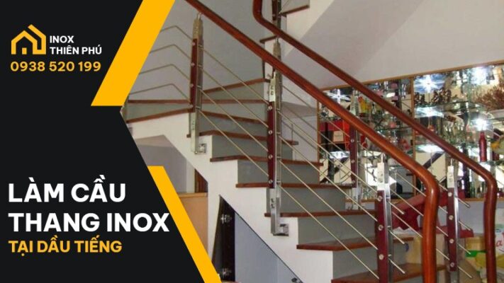 Bàn giao cầu thang inox tay vịn gỗ cho khách hàng ở Dầu Tiếng