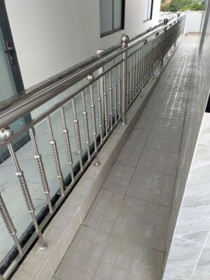 Lan can inox 304 đẹp